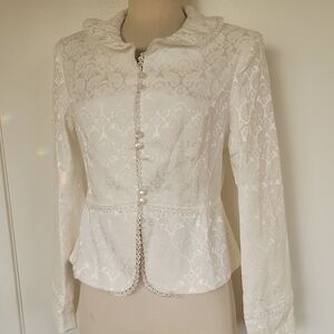 Chic White Lace Women's Blazer